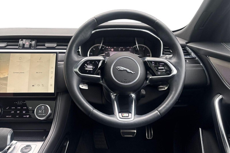 Used Jaguar F-Pace 2023 for sale - 77813032: Photo 15