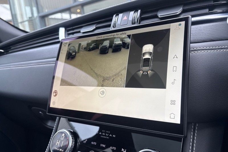 Used Jaguar F-Pace 2023 for sale - 77813032: Photo 32