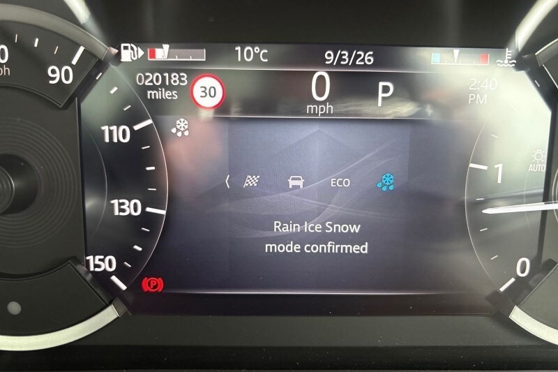 Used Jaguar F-Pace 2023 for sale - 77813032: Photo 35