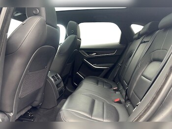 Used Jaguar F-Pace 2023 for sale - 77813032: Photo