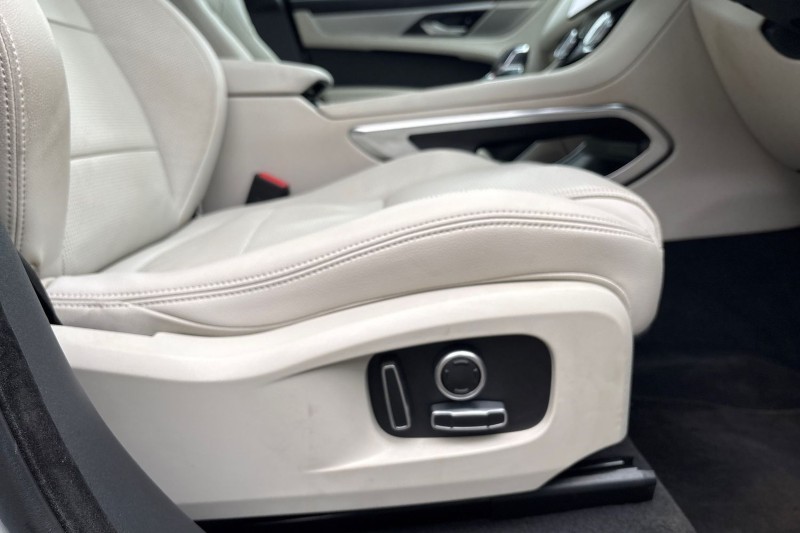 Used Jaguar F-Pace 2022 for sale - 77420545: Photo 24