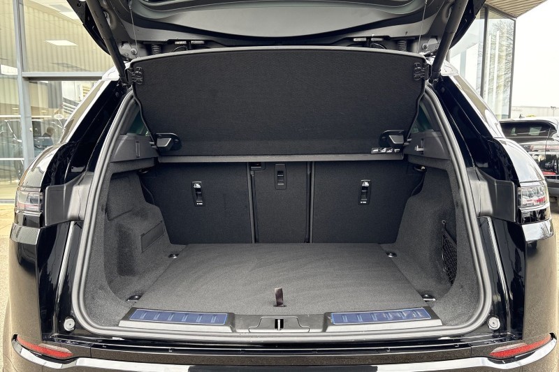 Used Land Rover Range Rover Evoque 2025 for sale - 77950801: Photo 10