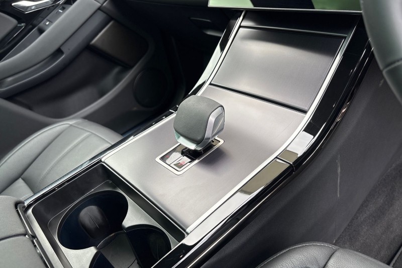 Used Land Rover Range Rover Evoque 2025 for sale - 77950801: Photo 13