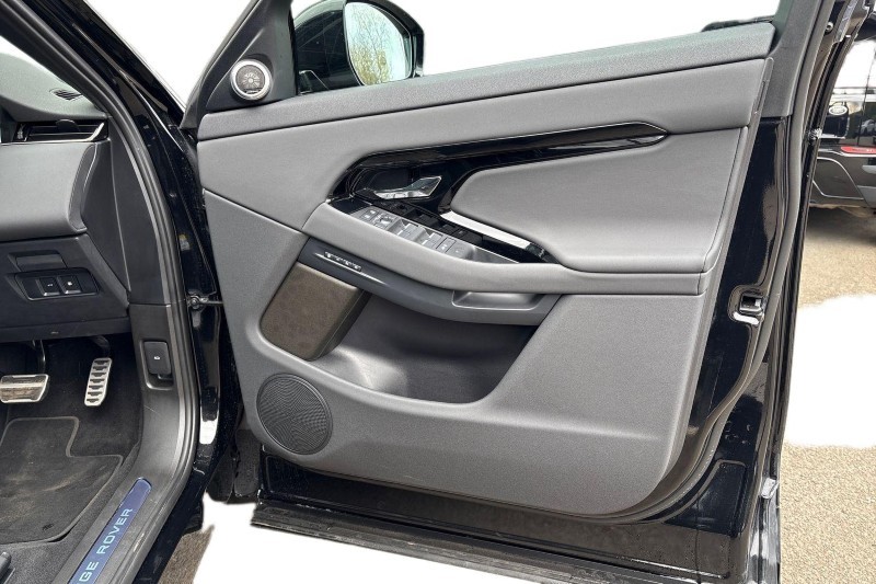 Used Land Rover Range Rover Evoque 2025 for sale - 77950801: Photo 22