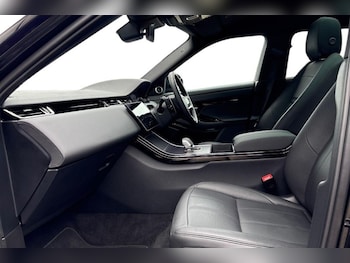 Used Land Rover Range Rover Evoque 2025 for sale - 77950801: Photo