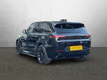 Used Land Rover Range Rover Sport 2022 for sale - 76981296: Photo