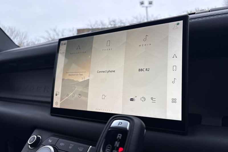 Used Land Rover Defender 2023 for sale - 77997086: Photo 31