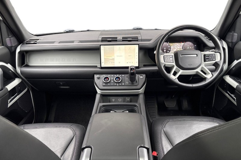 Used Land Rover Defender 2023 for sale - 77997086: Photo 9