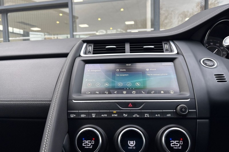 Used Jaguar E-Pace 2019 for sale - 76980828: Photo 14