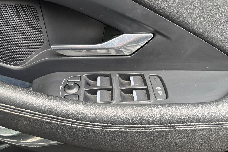 Used Jaguar E-Pace 2019 for sale - 76980828: Photo 23