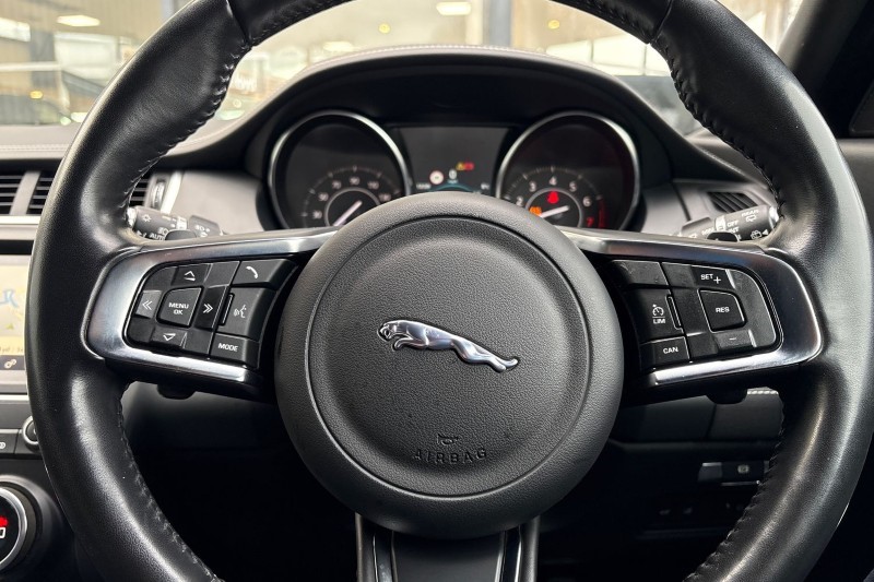 Used Jaguar E-Pace 2019 for sale - 76980828: Photo 27