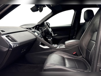 Used Jaguar E-Pace 2019 for sale - 76980828: Photo