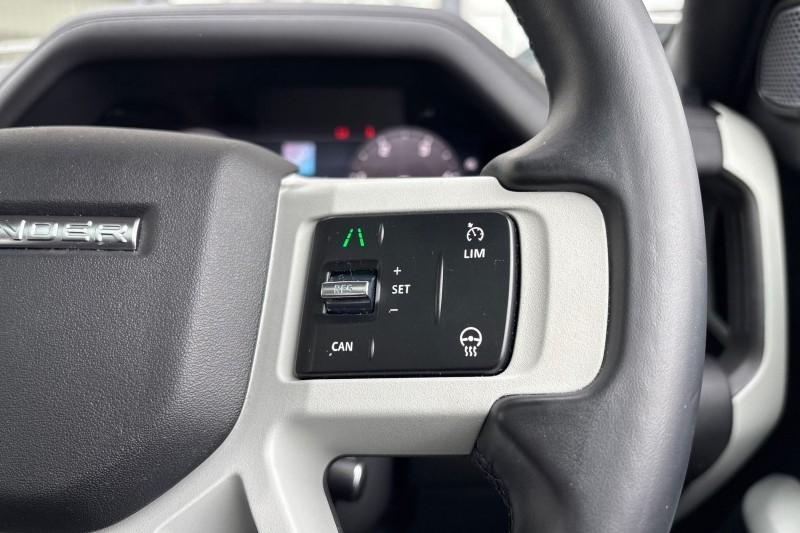 Used Land Rover Defender 2024 for sale - 77965400: Photo 30