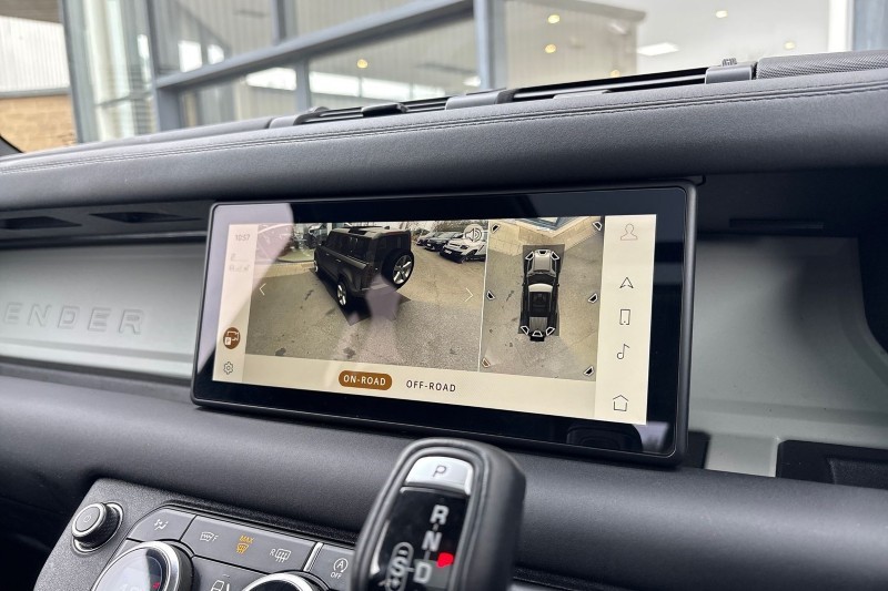 Used Land Rover Defender 2024 for sale - 77965400: Photo 33