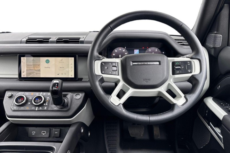 Used Land Rover Defender 2024 for sale - 77965400: Photo 76