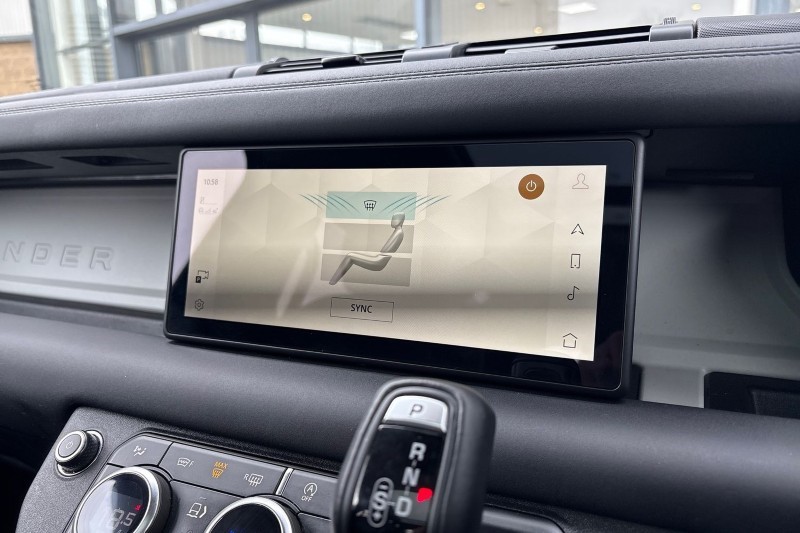 Used Land Rover Defender 2024 for sale - 77965400: Photo 96