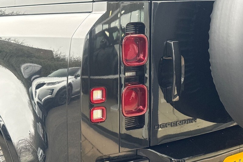 Used Land Rover Defender 2023 for sale - 77554984: Photo 19