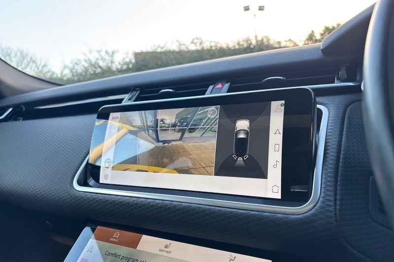 Used Land Rover Range Rover Velar 2022 for sale - 76981235: Photo 32