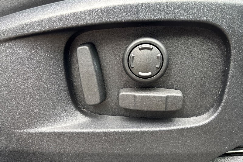 Used Land Rover Defender 2024 for sale - 78090466: Photo 25