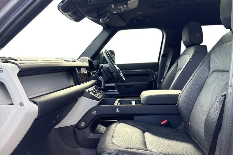 Used Land Rover Defender 2024 for sale - 78090466: Photo 4