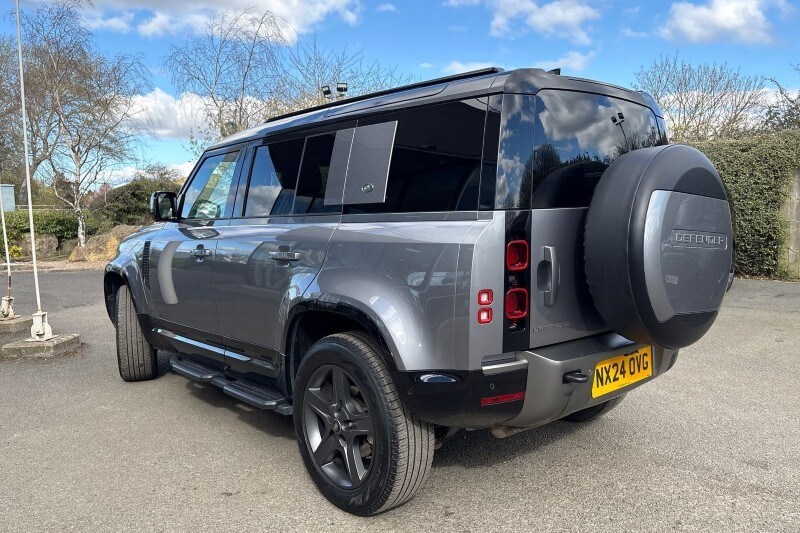 Used Land Rover Defender 2024 for sale - 78090466: Photo 56