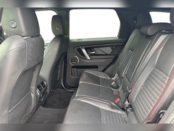 Used Land Rover Discovery Sport 2022 for sale - 79429558: Photo