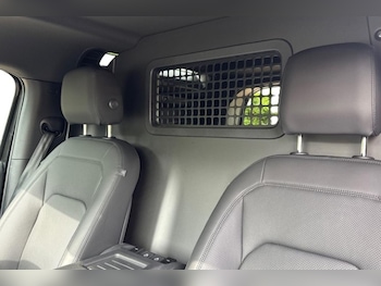 Used Land Rover Defender 2025 for sale - 79251634: Photo