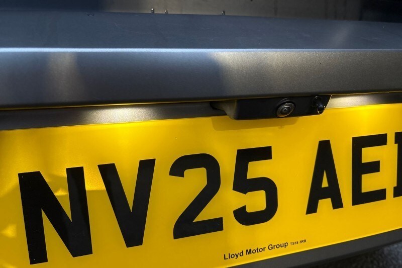 Used Land Rover Defender 2025 for sale - 77445774: Photo 44