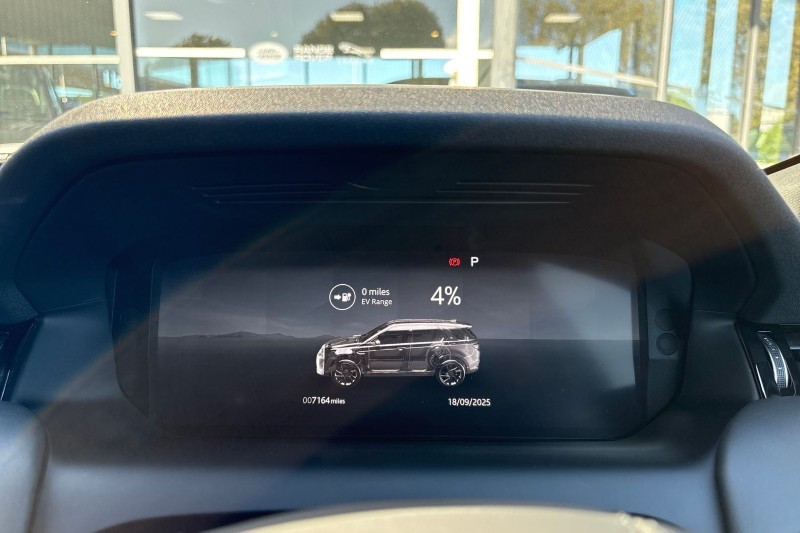 Used Land Rover Discovery Sport 2025 for sale - 76980965: Photo 16