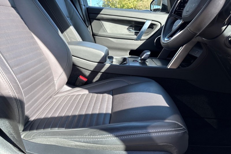 Used Land Rover Discovery Sport 2025 for sale - 76980965: Photo 26