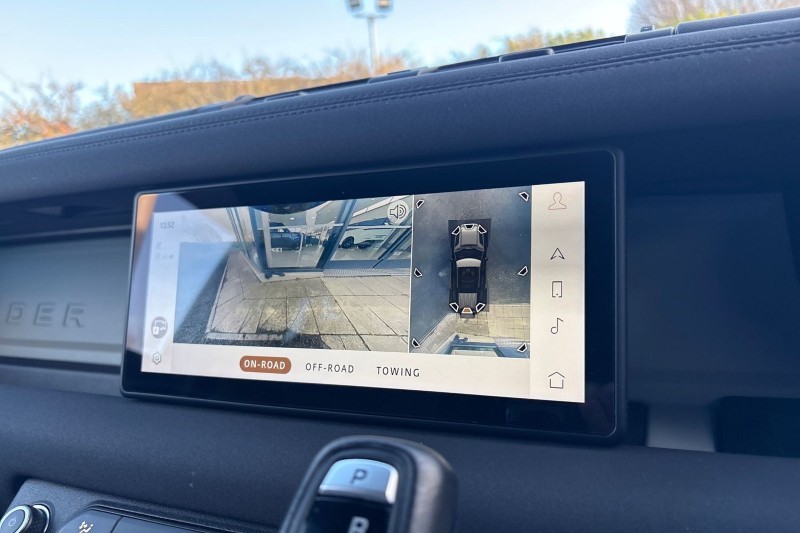 Used Land Rover Defender 2021 for sale - 76982515: Photo 12