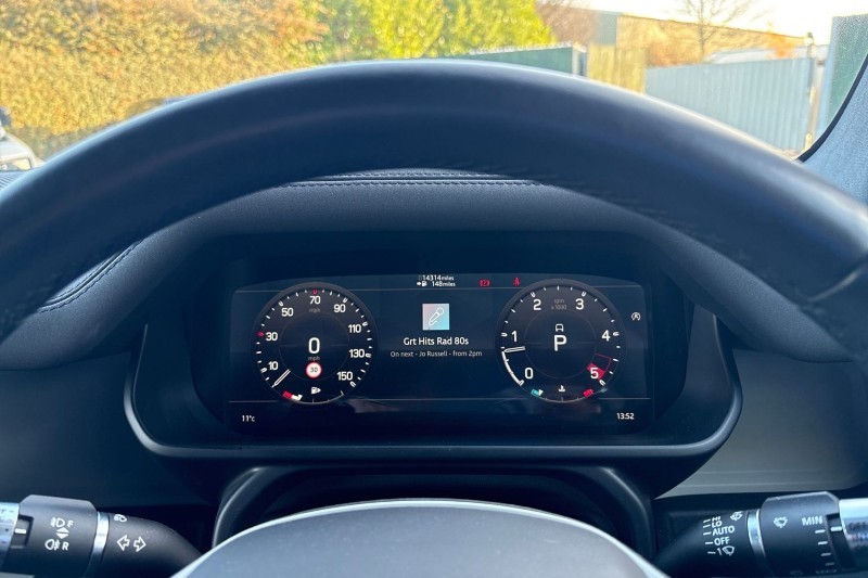 Used Land Rover Defender 2021 for sale - 76982515: Photo 16