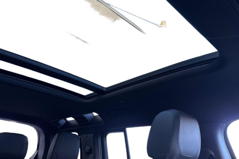 Used Land Rover Defender 2021 for sale - 76982515: Photo 21