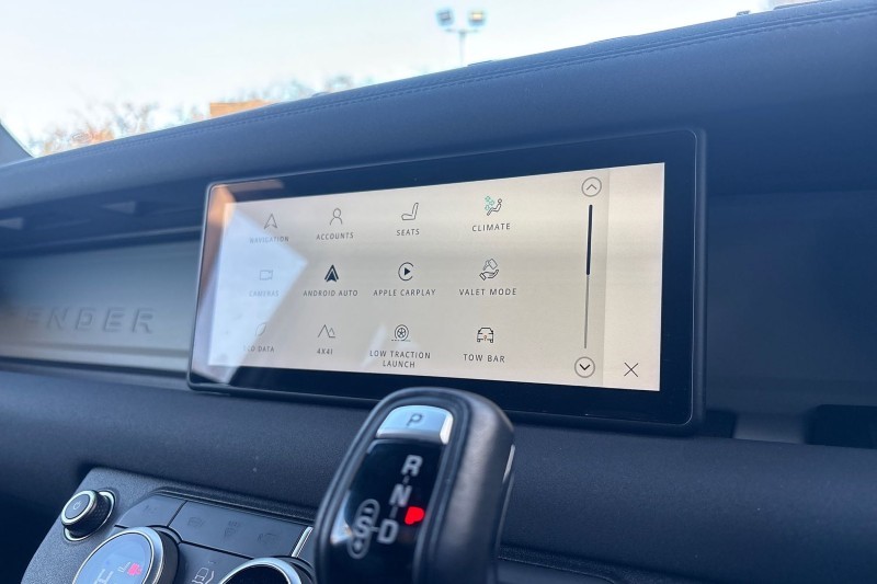 Used Land Rover Defender 2021 for sale - 76982515: Photo 34