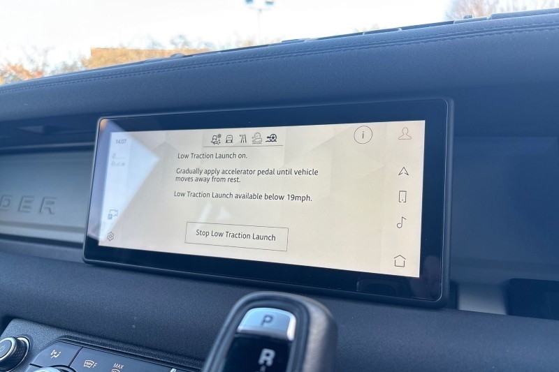 Used Land Rover Defender 2021 for sale - 76982515: Photo 40