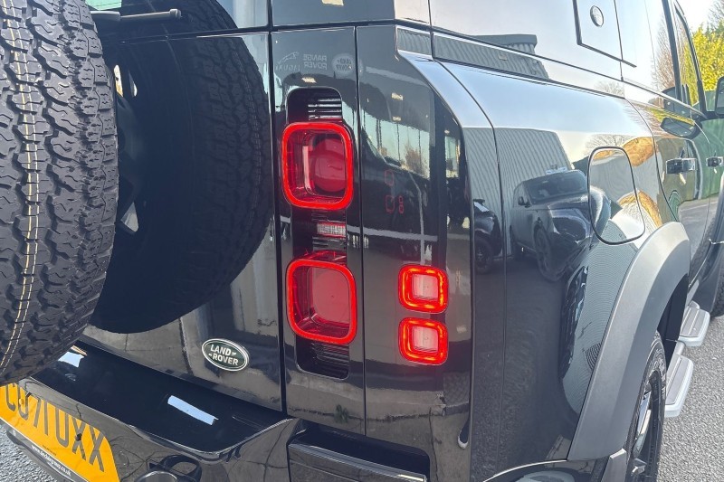 Used Land Rover Defender 2021 for sale - 76982515: Photo 51