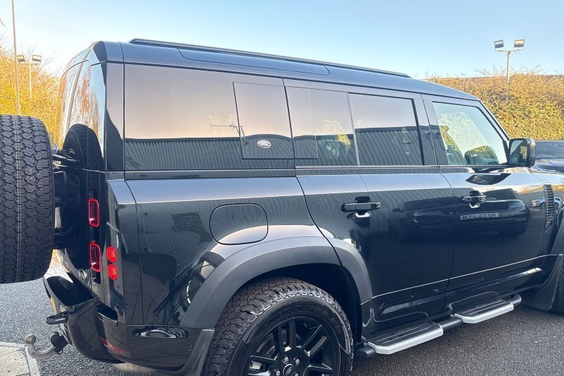 Used Land Rover Defender 2021 for sale - 76982515: Photo 55