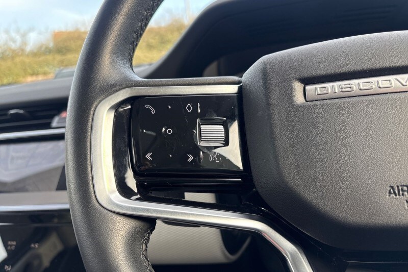 Used Land Rover Discovery Sport 2022 for sale - 77945581: Photo 29