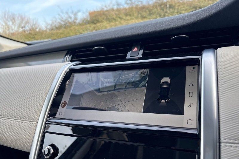 Used Land Rover Discovery Sport 2022 for sale - 77945581: Photo 33