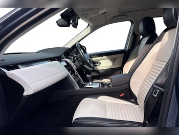 Used Land Rover Discovery Sport 2022 for sale - 77945581: Photo