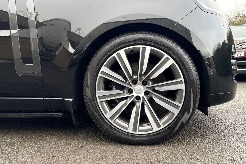 Used Land Rover Range Rover 2024 for sale - 77445772: Photo 8