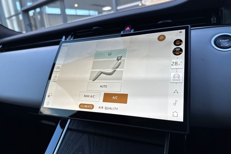 Used Land Rover Range Rover Evoque 2024 for sale - 77005505: Photo 35