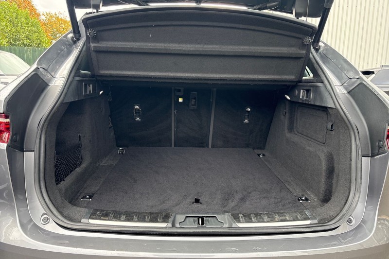 Used Jaguar F-Pace 2021 for sale - 76981510: Photo 10