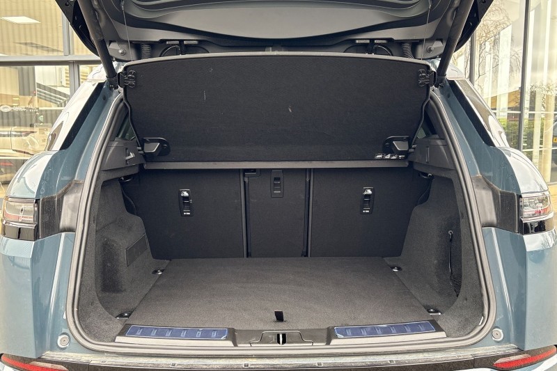 Used Land Rover Range Rover Evoque 2025 for sale - 78000495: Photo 10