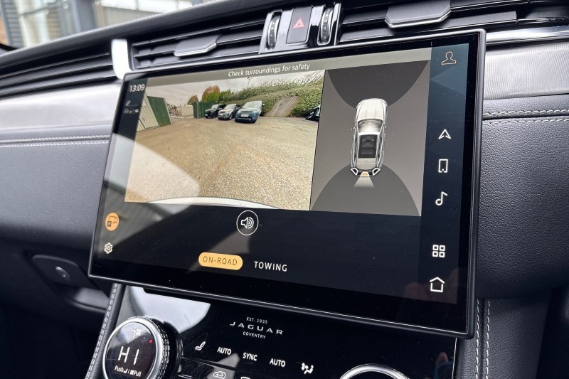 Used Jaguar F-Pace 2023 for sale - 76981638: Photo 12
