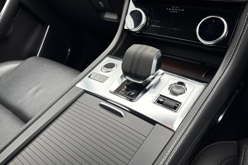 Used Jaguar F-Pace 2023 for sale - 76981638: Photo 13