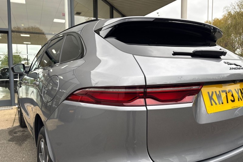 Used Jaguar F-Pace 2023 for sale - 76981638: Photo 19