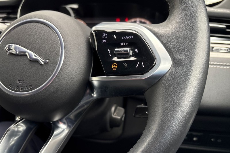 Used Jaguar F-Pace 2023 for sale - 76981638: Photo 28