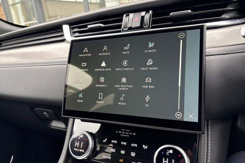 Used Jaguar F-Pace 2023 for sale - 76981638: Photo 34