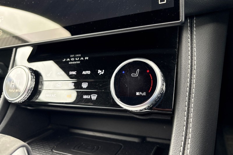 Used Jaguar F-Pace 2023 for sale - 76981638: Photo 37